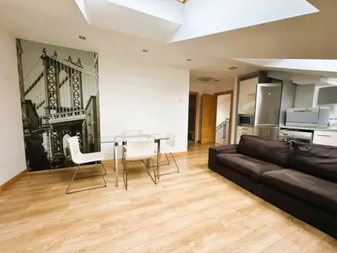 Ático en calle de la Torrecilla, 4