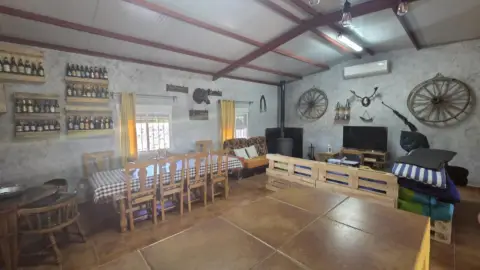 Chalet en calle Paraje Majuelos