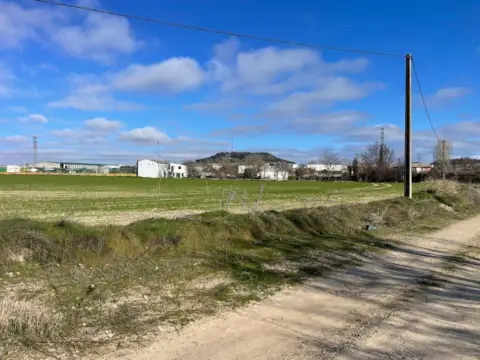Terreno en Autovía de Pinares