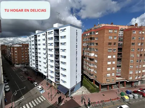 Piso en Paseo de San Vicente, 15