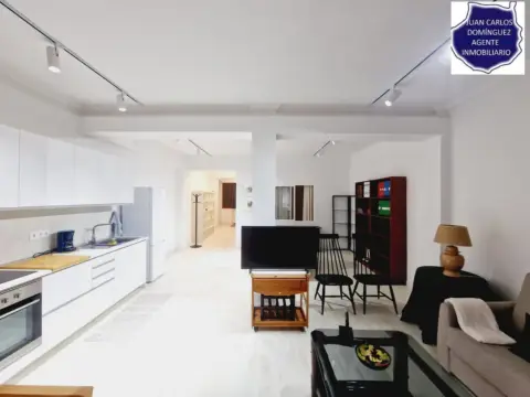 Piso en calle León y Castillo