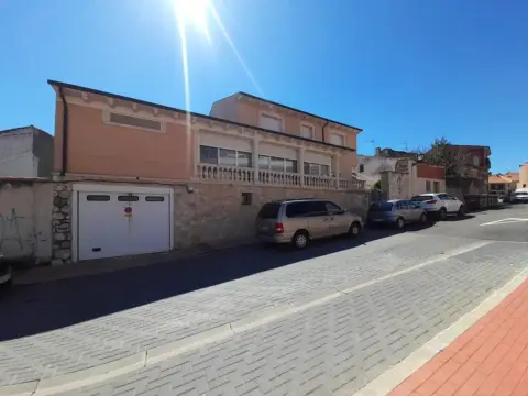 Chalet en Zaratán