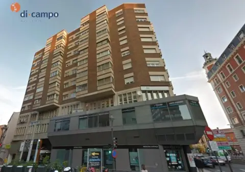 Piso en calle de Miguel Iscar