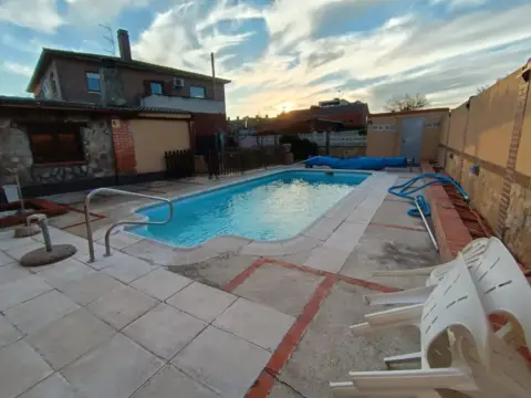 Chalet en Renedo de Esgueva