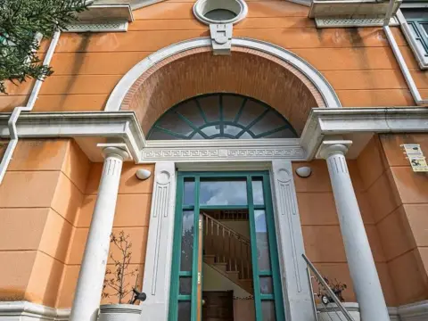 Chalet en calle Rigoletto