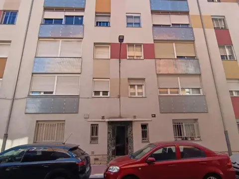 Piso en Rondilla - Santa Clara