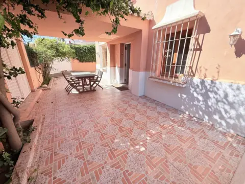 Chalet en 1ª Linea de Playa
