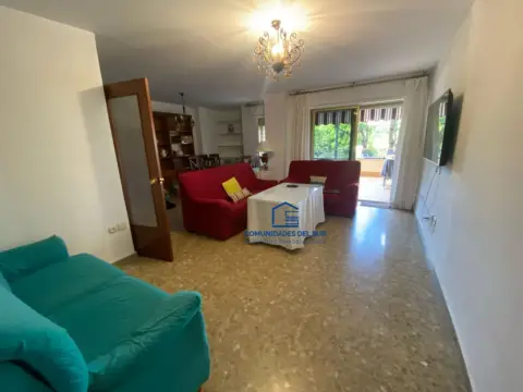 Piso en Avenida