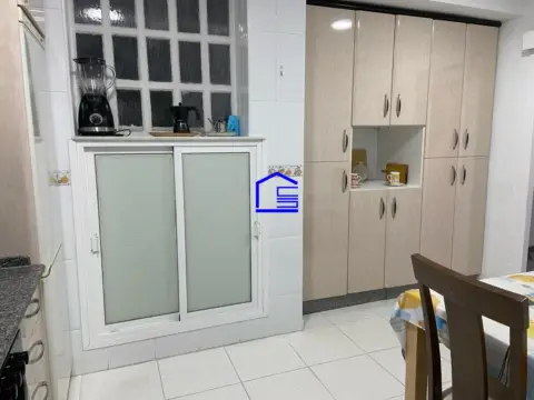 Piso en Avenida