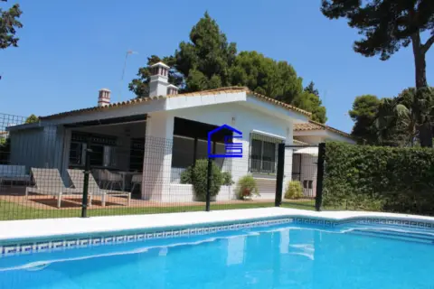Chalet en Vistahermosa