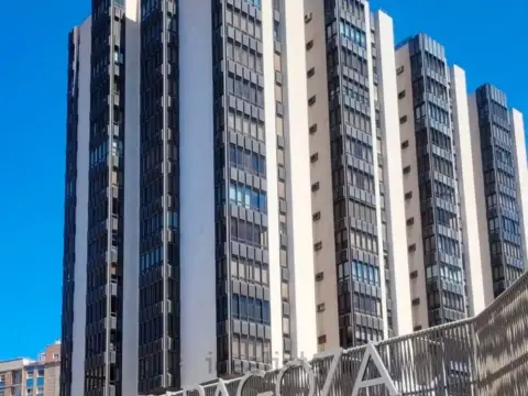 Apartamento en Plaza de Miguel Salamero