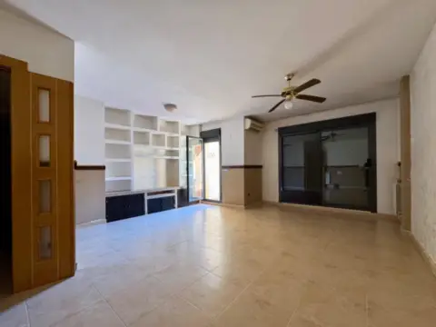 Casa adosada en Centro