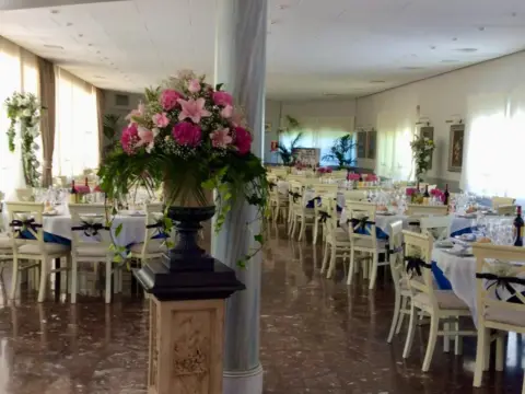 Local comercial en Avenida de Tudela