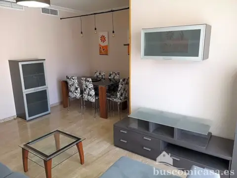 Piso en calle Martínez de la Rosa