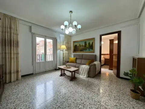 Piso en Plaza de Nuestra Señora