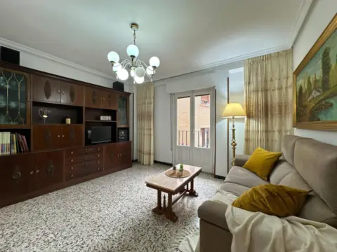 Piso en Plaza de Nuestra Señora