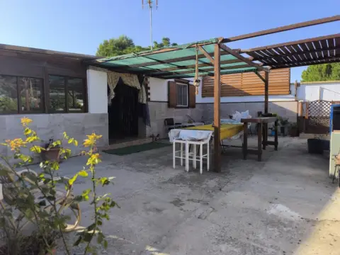 Finca rústica en Algarrobo