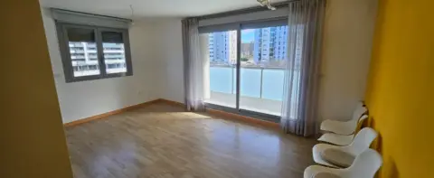 Piso en calle de Cosuenda