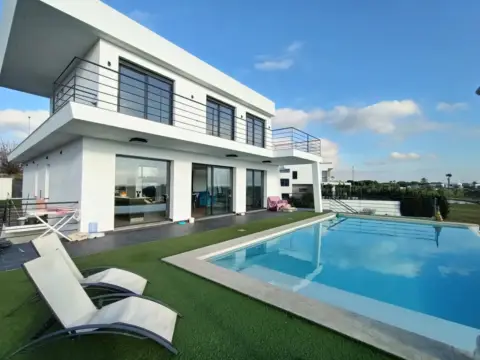 Chalet en Villanueva Golf