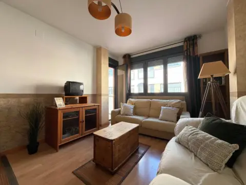 Piso en calle de la Algecería