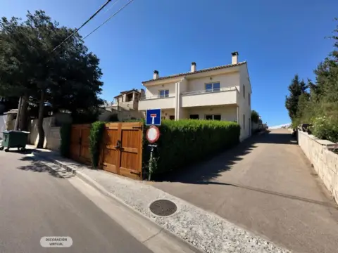 Terreno en calle Moreras, 12