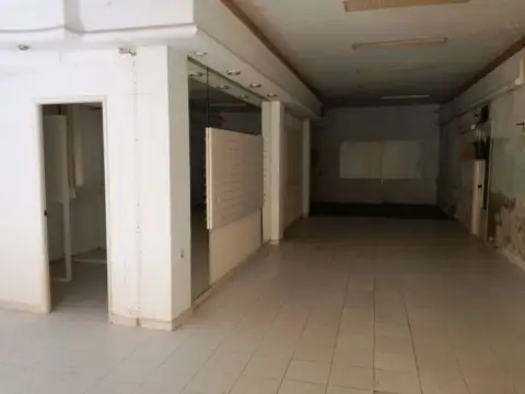 Local comercial en Centro