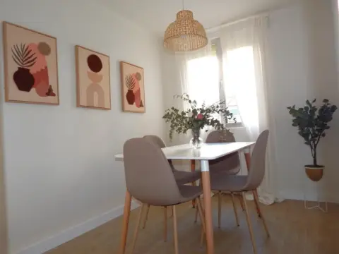 Piso en calle de los Hermanos Bécquer, 6