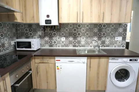 Habitación en calle del Capitán Méndez Vigo, 50