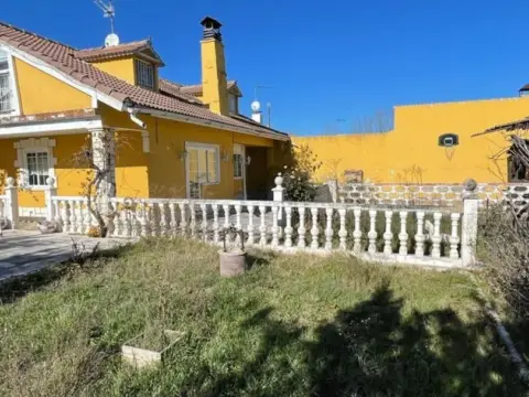 Chalet en calle C, nº 4