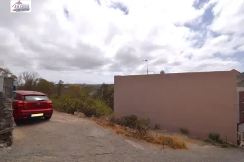 Terreno en calle Aguamarina, 18