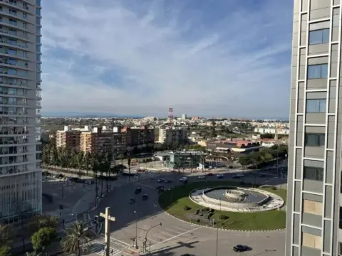 Piso en Avenida de las Cortes Valencianas
