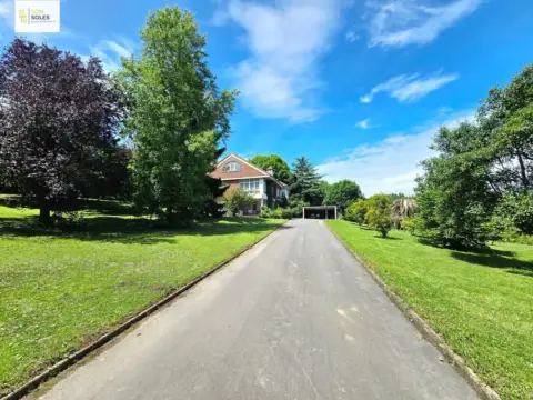 Casa en calle La Cabrita, nº 37
