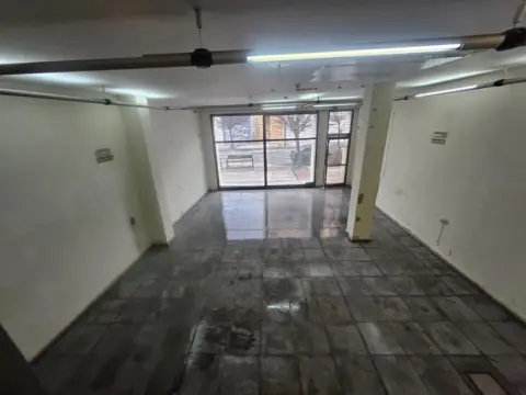 Local comercial en Avenida de Don Marcelo Celayeta
