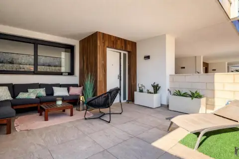 Casa pareada en Carrer de Canarias