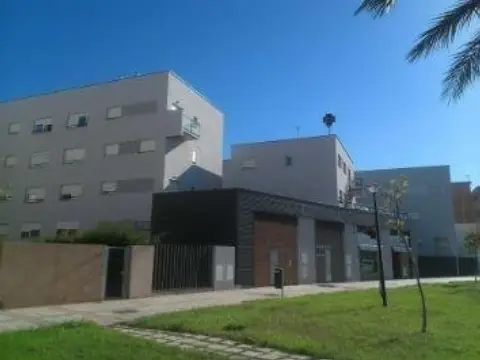 Piso en Casines