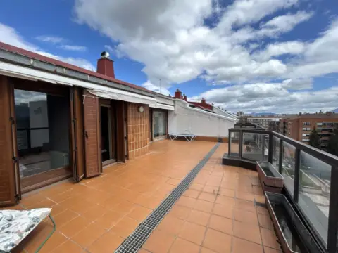 Ático en calle de Sancho Ramírez, 9