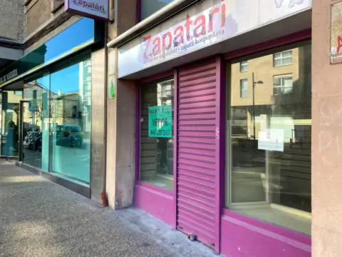 Local comercial en Huarte