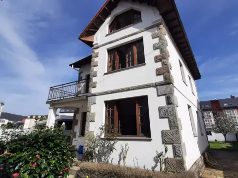 Chalet en Carretera de A Mariña, 20