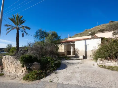 Casa en calle Camino Arnilla