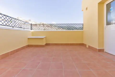 Piso en calle del Cerezo