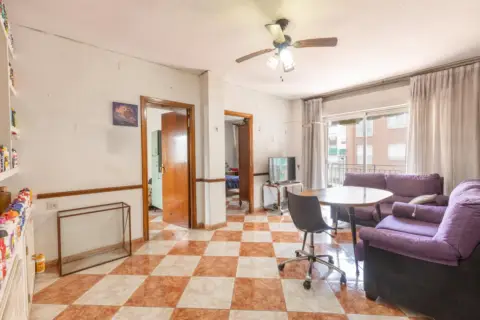 Piso en calle Arabial