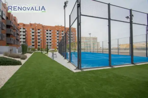 Apartamento en Avenida de la Ilustración, 101