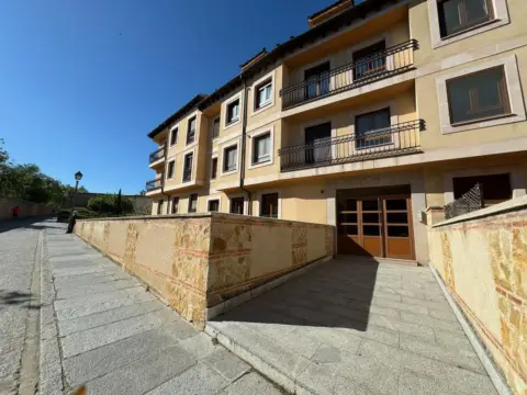 Piso en calle los Cañuelos