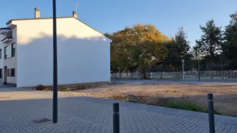 Terreno en Parque de La Bombilla-Pla de Rascanya