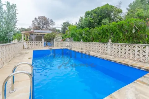 Chalet en Macastre