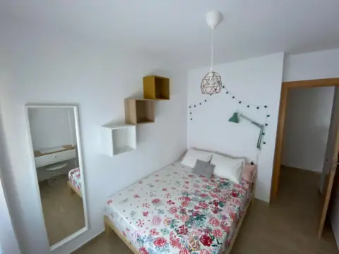 Ático en calle del Charcón