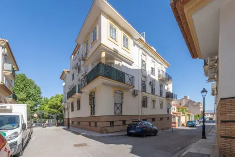 Piso en Travesía Echegaray, 4