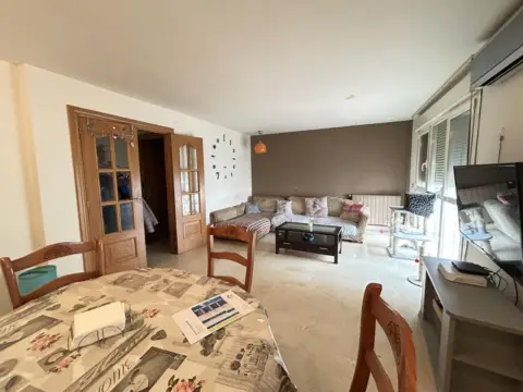 Chalet en calle de Bornax