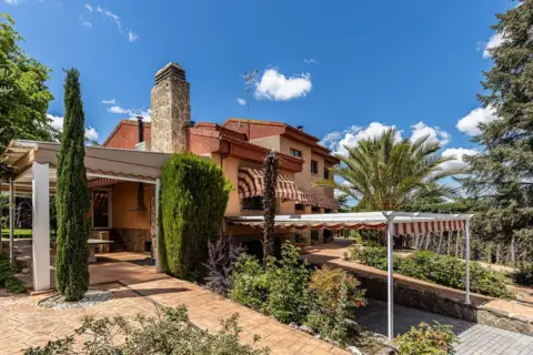 Chalet en calle del Monte Perdido