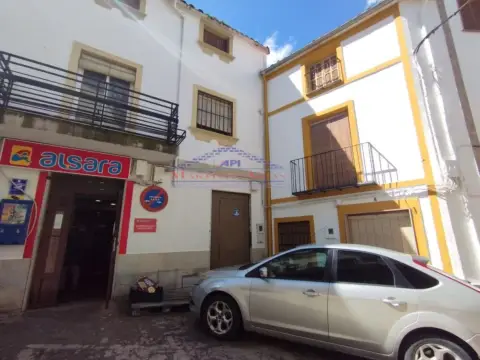 Piso en calle del Escultor Higueras, 4